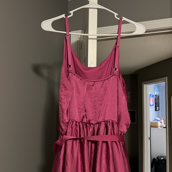 6th and Lane High Low Fuchsia Dress - Picture 4 of 8